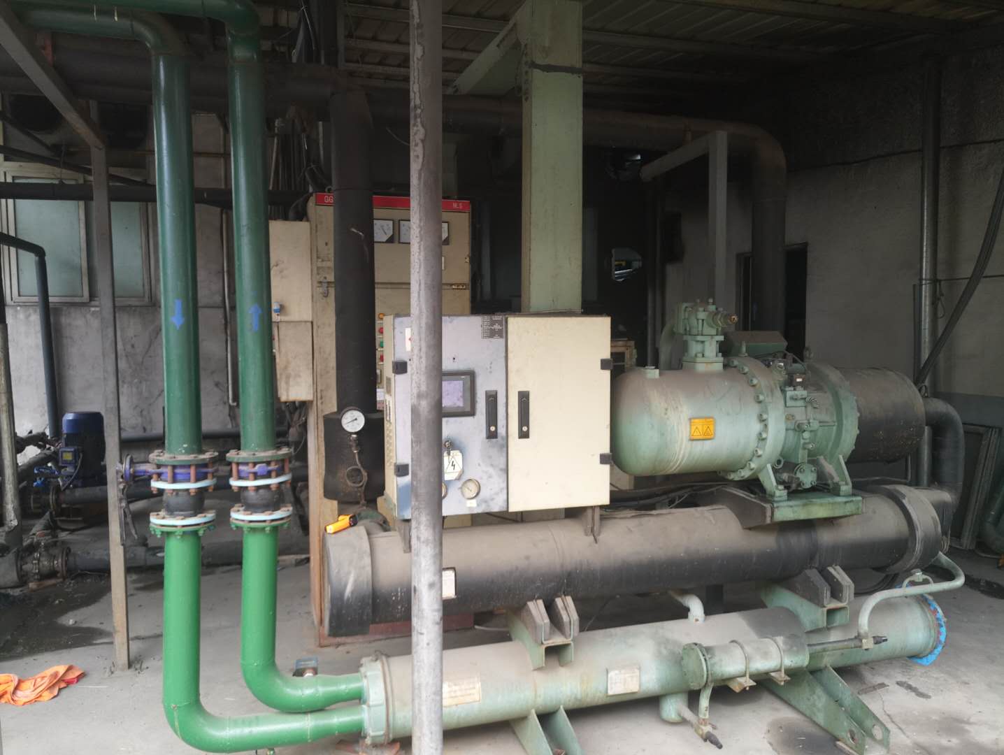 橡塑行業(yè)用冷水機(jī)組