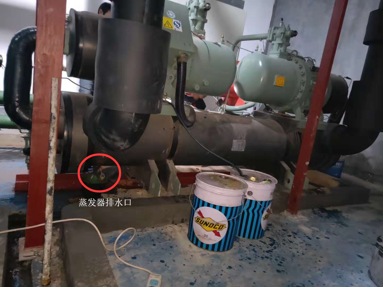 冷水機(jī)組防凍