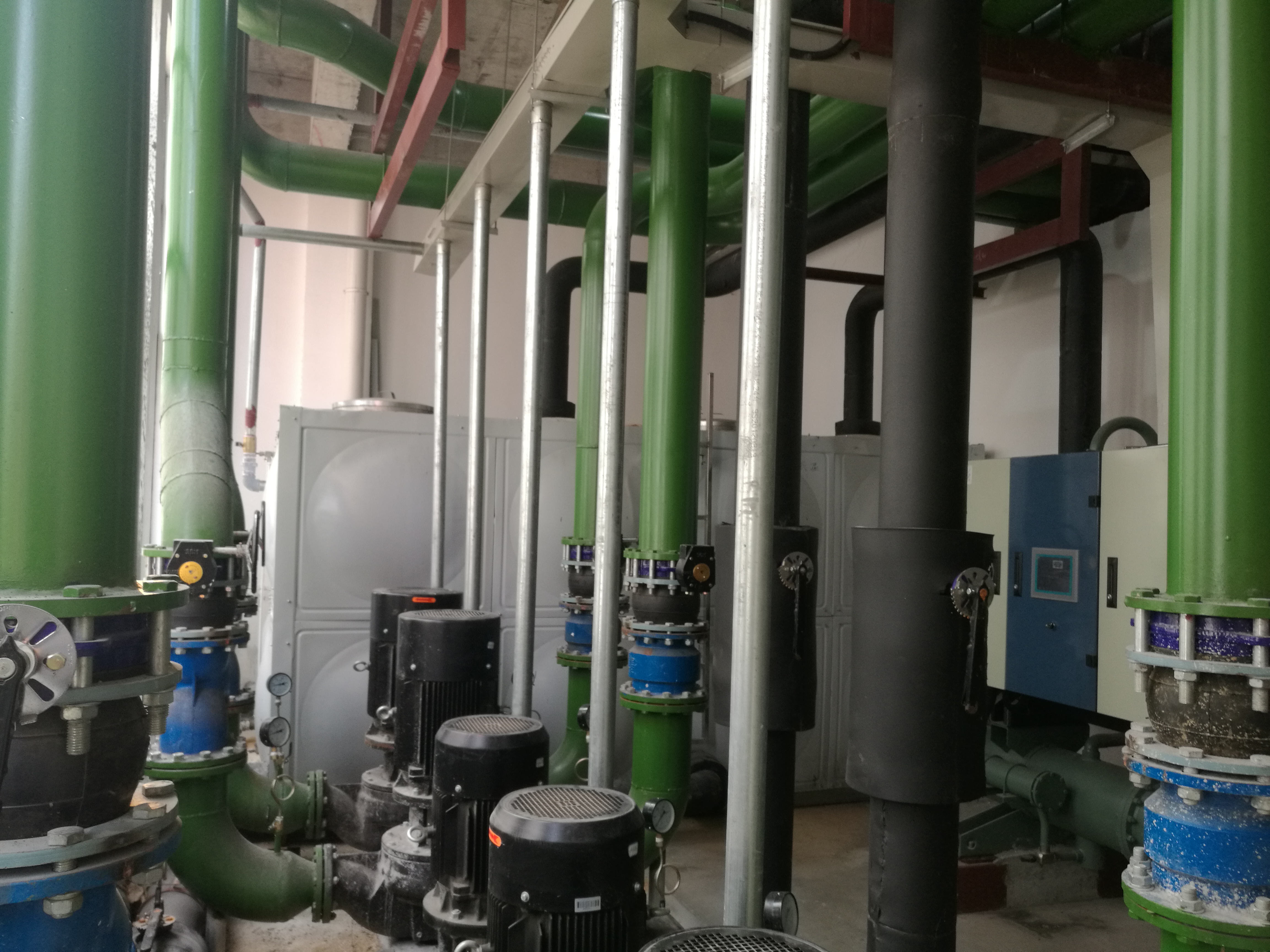 制藥廠潔凈室用冷水機組