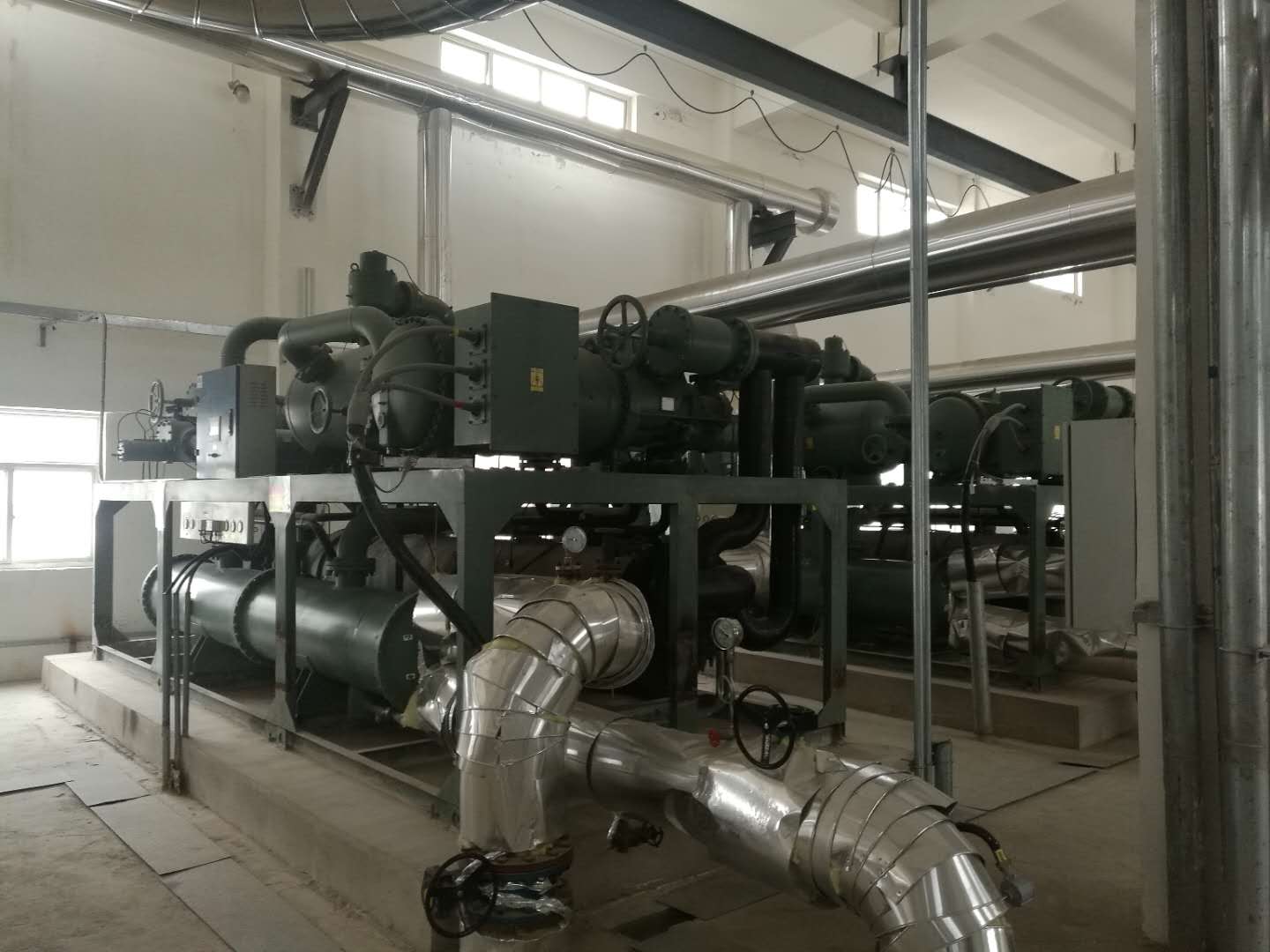 冷水機(jī)組系統(tǒng),廣州市華僑食品有限公司