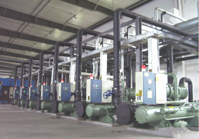 水冷螺桿式冷水機(jī)組