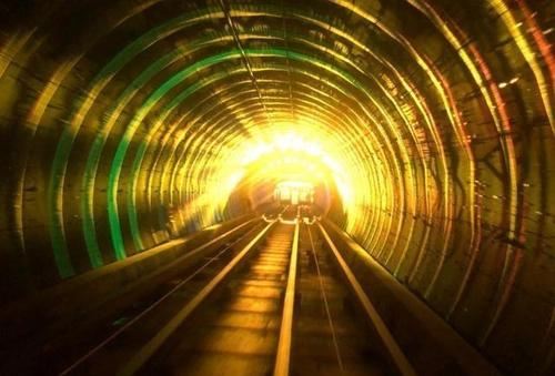 工業(yè)用空調(diào)機(jī)組,冷水機(jī)組廠家